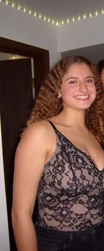 Full leaked Taylor roo private onlyfans photo