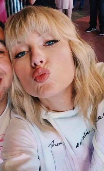 Full leaked Taylor swift  page private onlyfans photo