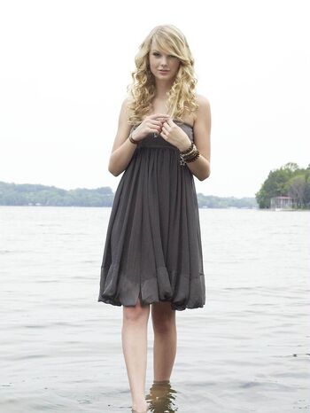 Full leaked Taylor swift  page private onlyfans photo