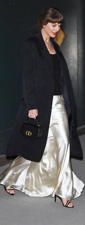 Full leaked Taylor swift  page private onlyfans photo