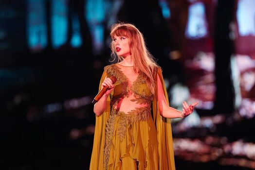 Full leaked Taylor swift private photo