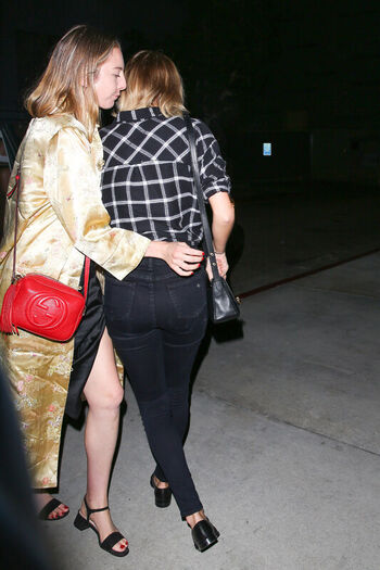 Full leaked Taylor swift page private photo