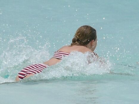 Full leaked Taylor swift  page private photo