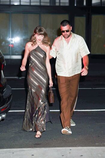 Full leaked Taylor swift  page private photo
