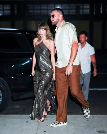Full leaked Taylor swift  page private photo