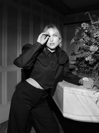 Full leaked Taylor tomlinson page private onlyfans photo