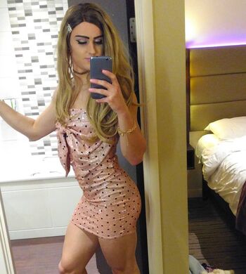 Full leaked Tayrosiee private photo