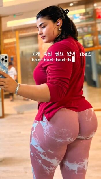 Full leaked Tazznin rahman private onlyfans photo