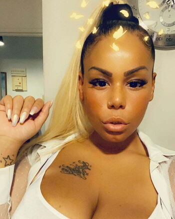 Full leaked Tchikita k private photo