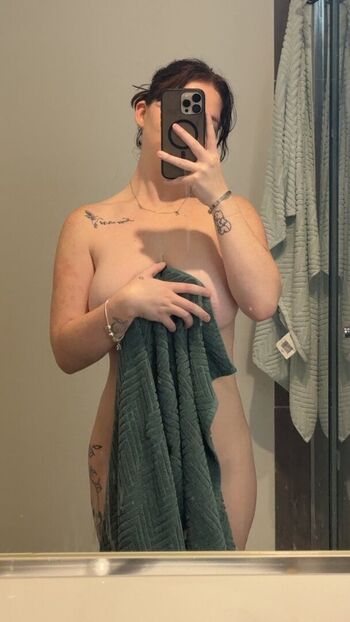 Full leaked Teetee private photo