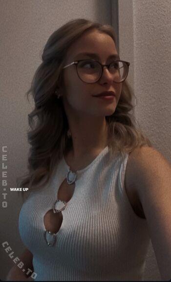 Full leaked Teilzeitsami page private photo