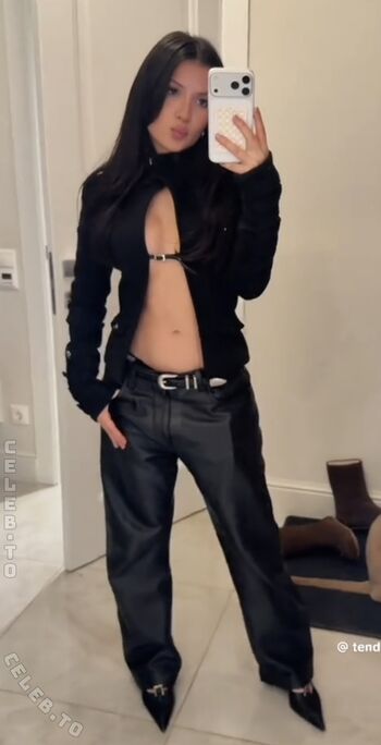 Full leaked Tenderlybae private photo