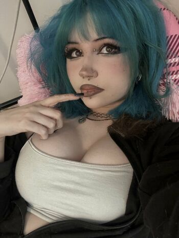 Full leaked Terann hilow page private onlyfans photo