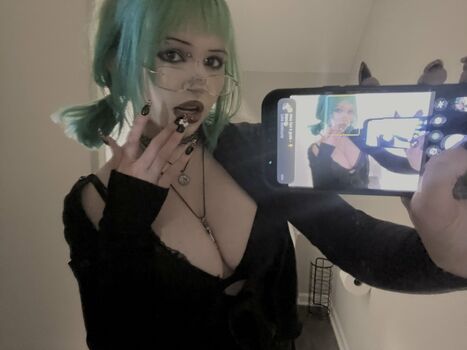 Full leaked Terann hilow page private onlyfans photo