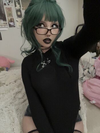 Full leaked Terann hilow page private onlyfans photo