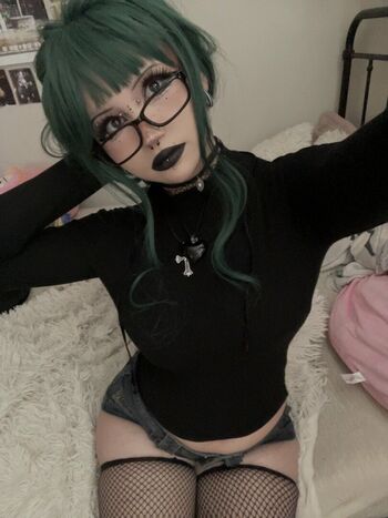 Full leaked Terann hilow page private onlyfans photo