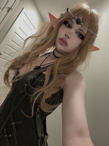 Full leaked Terann hilow page private onlyfans photo