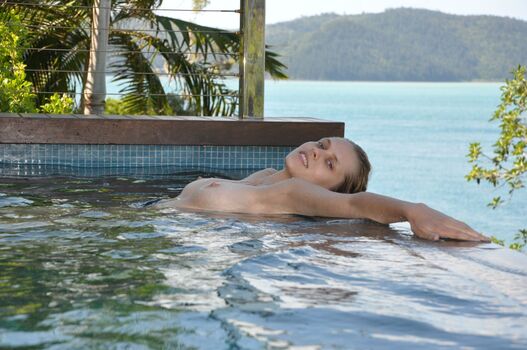 Full leaked Teresa palmer private photo