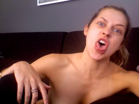 Full leaked Teresa palmer private photo