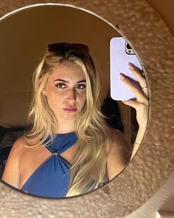 Full leaked Tessadett private photo