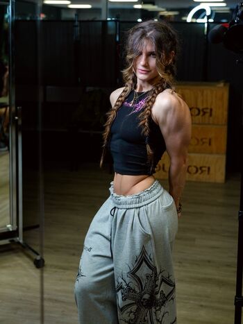 Full leaked Tgantrains private onlyfans photo