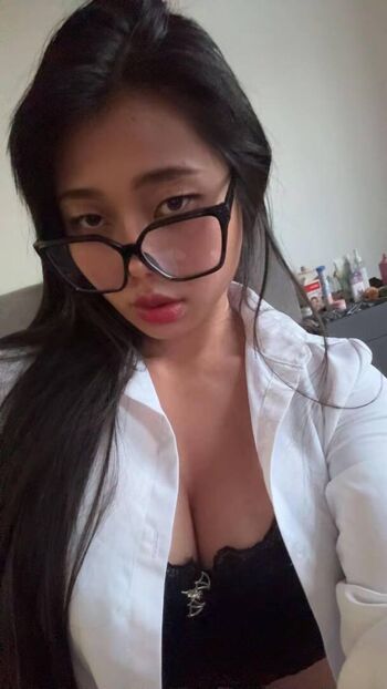 Full leaked Thai girls  page private onlyfans photo