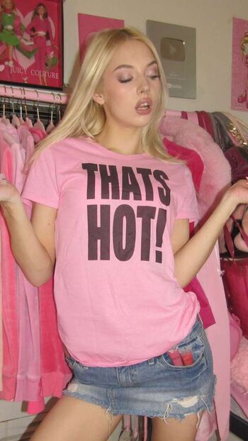 Full leaked Thatdollmo private photo