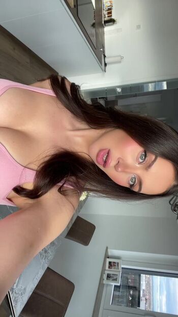 Full leaked Thatemily private onlyfans photo