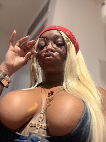 Full leaked Thatsouthernwaifu private onlyfans photo