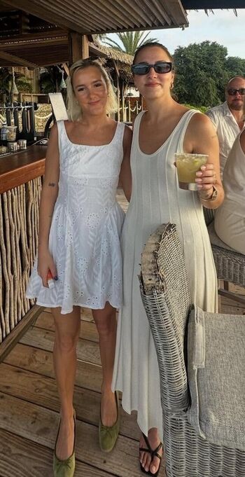 Full leaked The beaches page private onlyfans photo