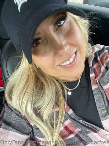 Full leaked The naughty cougar private photo