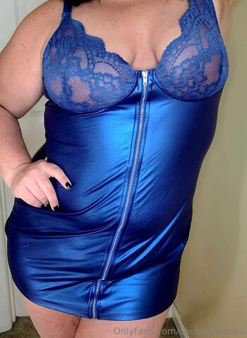 Full leaked The right curves private photo