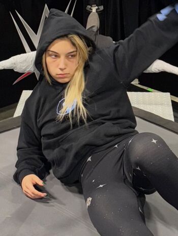 Full leaked Thea hail page private onlyfans photo