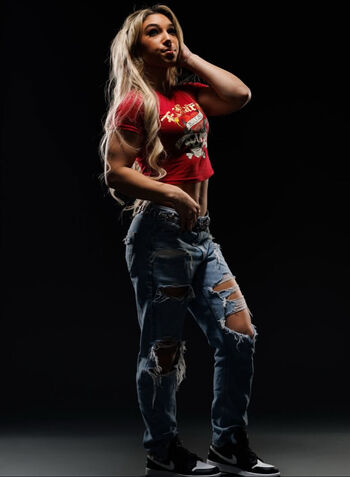 Full leaked Thea hail page private onlyfans photo