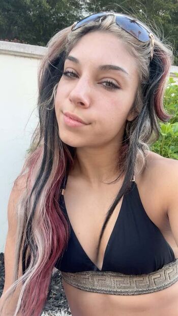 Full leaked Thea hail private onlyfans photo