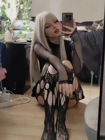 Full leaked Theakaleina private onlyfans photo