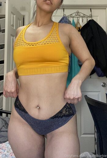 Full leaked Theantibarbie page private photo