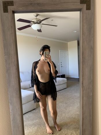 Full leaked Theanvu private photo
