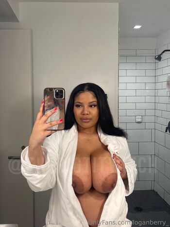 thebigtitwitch
