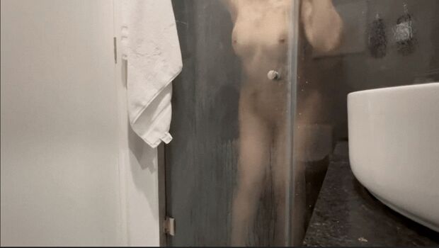 Full leaked Thecosmonaut private photo
