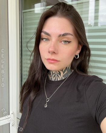 Full leaked Thedevilwasanangelfirst private photo