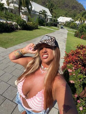 Full leaked Thedoctorbae private onlyfans photo