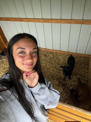 Full leaked Thefarmergrayce private photo