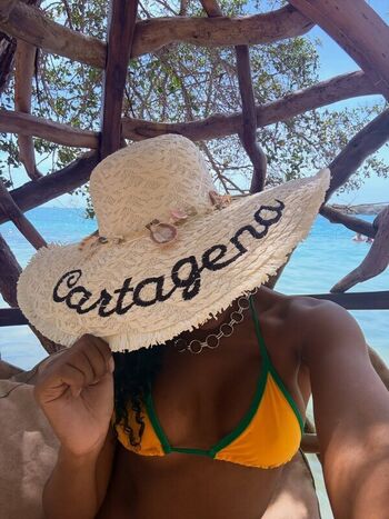 Full leaked Thelma assis private photo