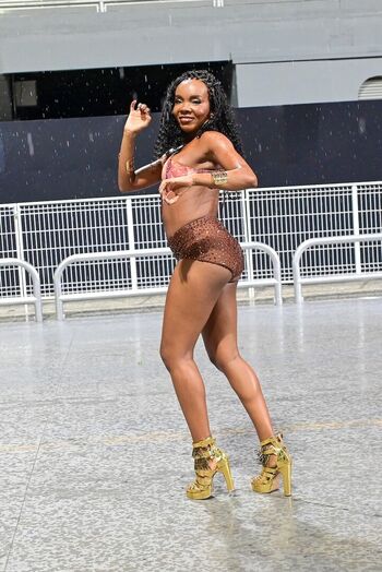 Full leaked Thelma assis private onlyfans photo