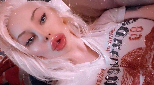 Full leaked Thelmaviking private onlyfans photo