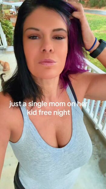 Full leaked Themrssavage private photo
