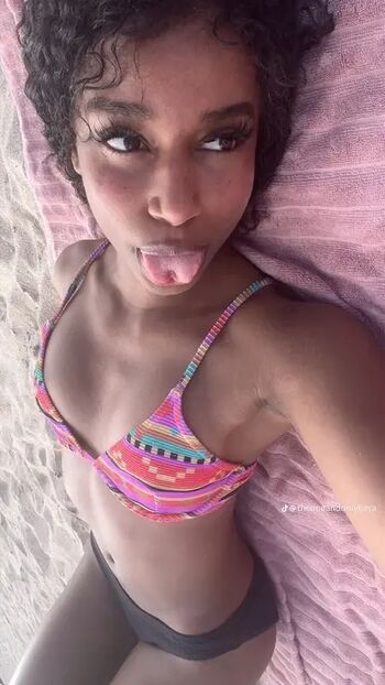 Full leaked Theoneandonlykeya private photo