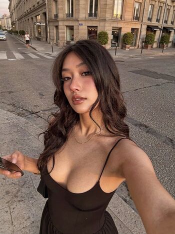 Full leaked Theonlyela private photo