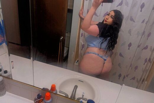 Full leaked Thepaperem private photo
